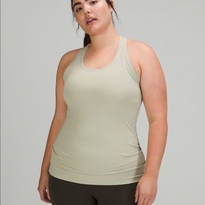 LULULEMONE COOL RACERBACK TANK SIZE 6 CROPPED**